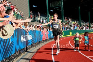 Galen Rupp victory lap with his kids