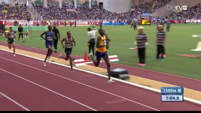 Kiprop just after 400