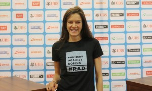 Kate Grace poses before competing over 800m at the Weltklasse Zurich IAAF Diamond League meeting on September 1 at the Letzigrund stadium (photo by Chris Lotsbom for Race Results Weekly)