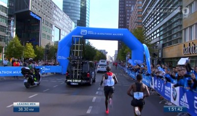 The Runners knew the projected finishing time throughout