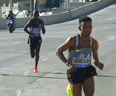 Ghebrselassie Pulls Away on Bridge