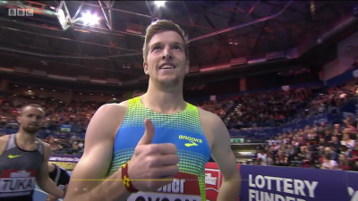 Thumbs Up from Loxsom after World Leader