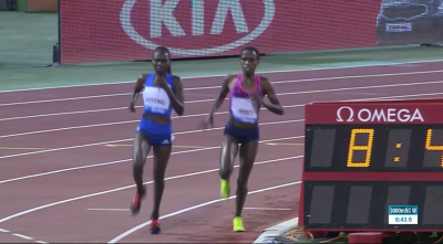 Kiyeng and Jebet entering the home straight -- racing at its finest