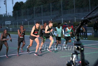 Chris Derrick (2nd from left) and Andrew Bumbalough (3rd from left) at the NikeSub2 Attempt