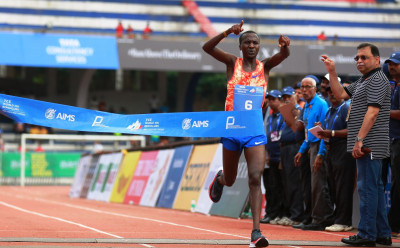 Alex Korio wins at the TCS World 10K Bengaluru 2017 © Procam International