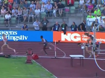 Women piling up into steeple barrier.