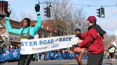 Celliphine Chespol of Kenya wins the 2018 Manchester Road Race in her road racing debut in 24:33 (photo by Jane Monti for Race Results Weekly)