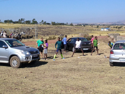 Runners in the field