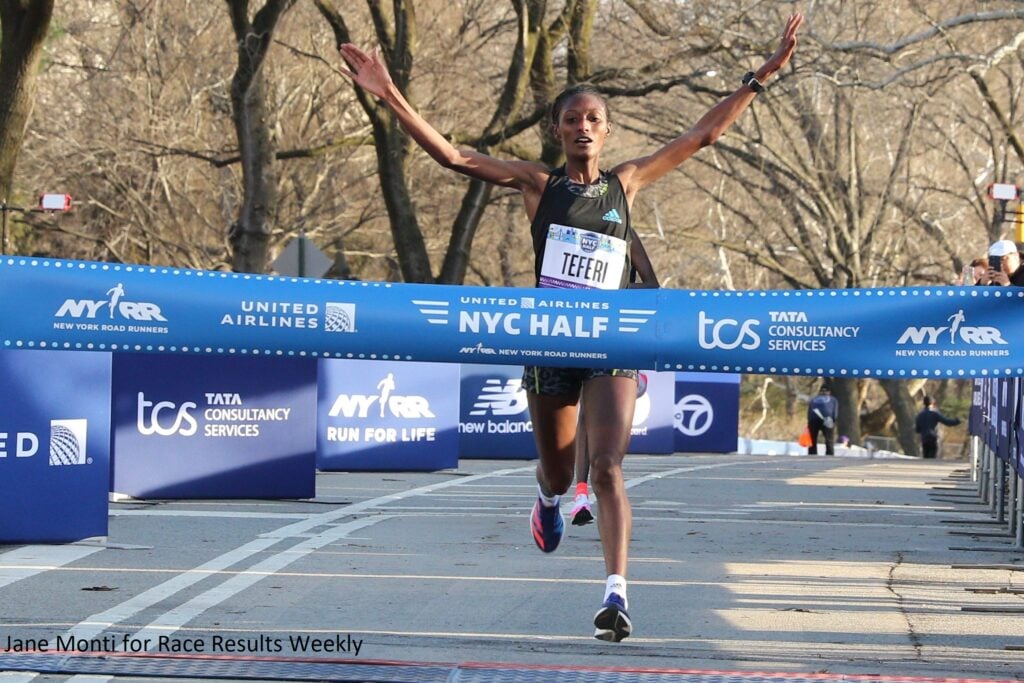 Senbere Teferi Wins 2022 NYC Half Marathon