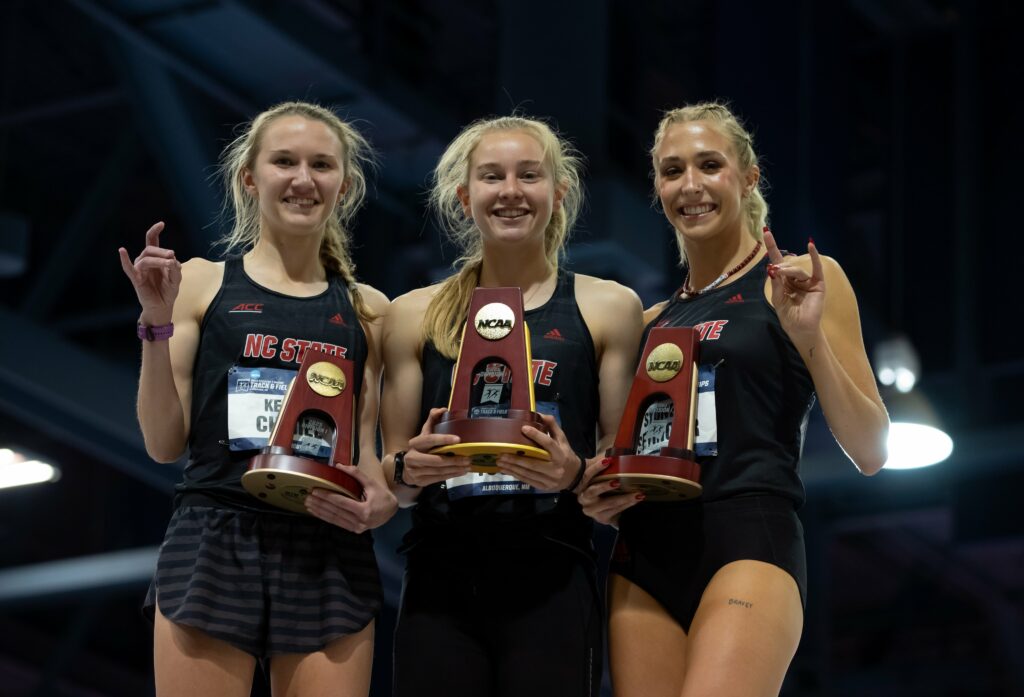 NC State had 3 scorers Katelyn Tuohy (1st), Kelsey Chmiel (4th), and Sydney Seymour (8th) Photo via Wolfpack_TFXCNC State had 3 scorers Katelyn Tuohy (1st), Kelsey Chmiel (4th), and Sydney Seymour (8th) Photo via Wolfpack_TFXC