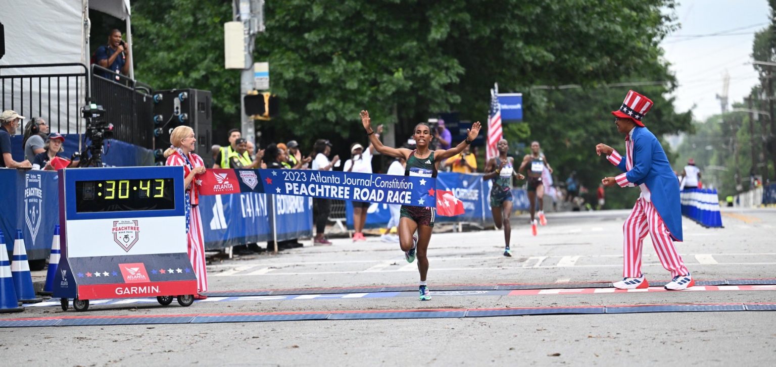 Craziness at Peachtree Wild Finishes In Both The Men's Races at 2023