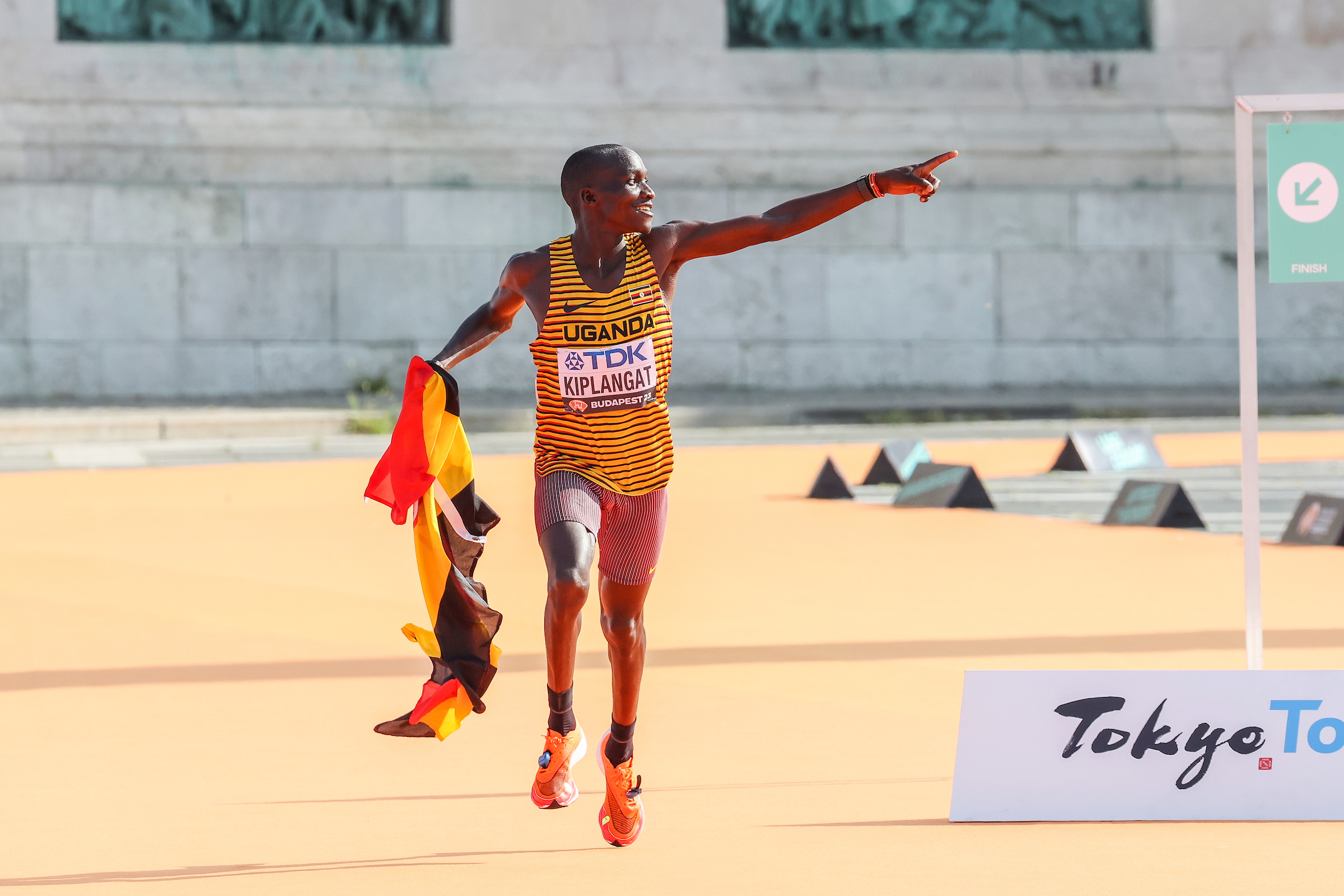 Victor Kiplangat Wins World Marathon Gold for Uganda, Zach Panning