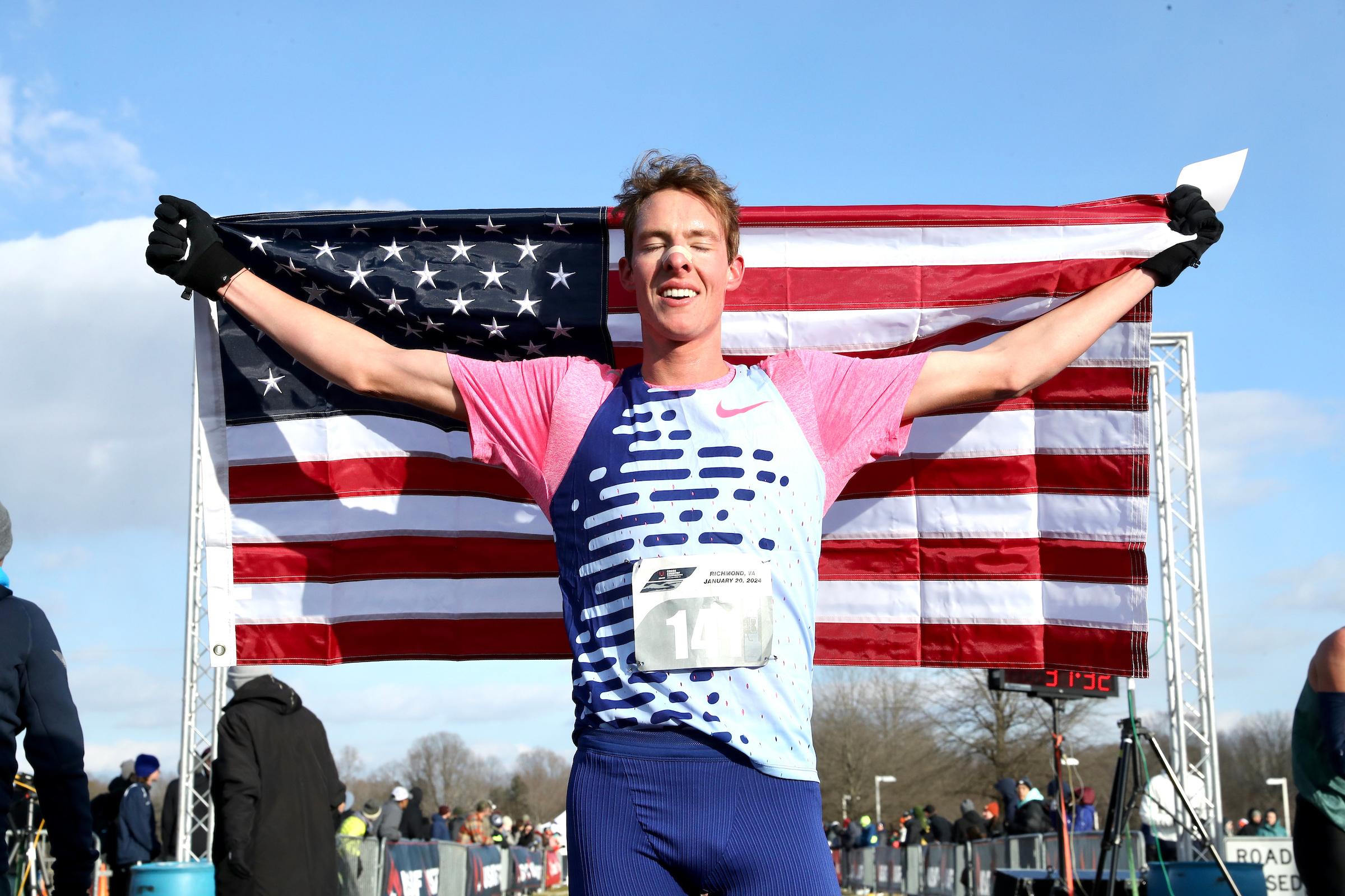 Cooper Teare & Weini Kelati Win 2024 USATF Cross Country Titles